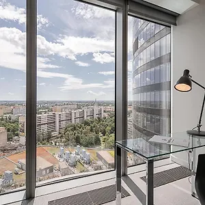 https://rentplanet-apartamenty-sky-tower.hotelswroclaw.com